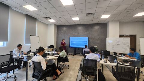 Digital change expert Vietnam